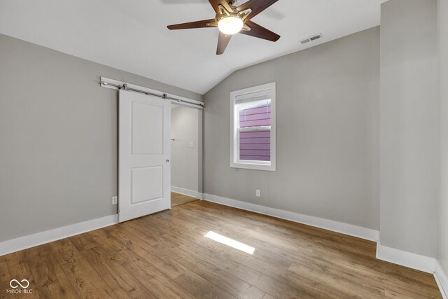 329 Parkway Ave, Indianapolis, IN 46225 - photo 18