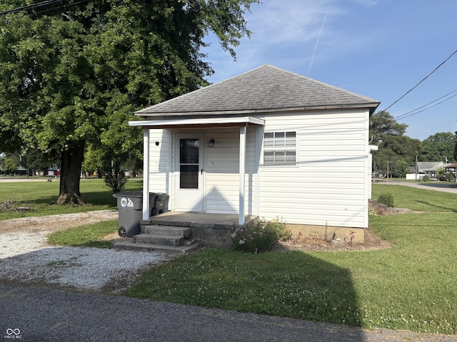 931 W Market St, Rushville, IN 46173 - photo 2