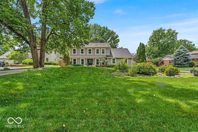 7502 Colony Cir, Indianapolis, IN 46260 - view of front of home featuring a front yard