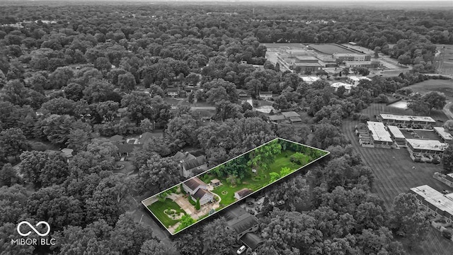 7502 Colony Cir, Indianapolis, IN 46260 - aerial overview of property's location with property boundaries highlighted and a heavily wooded area