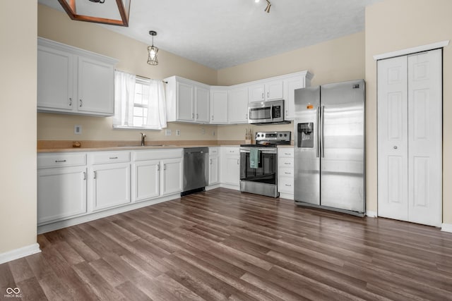 452 Southern Pines Dr, Whiteland, IN 46184 - photo 12