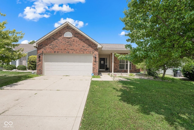452 Southern Pines Dr, Whiteland, IN 46184 - photo 1
