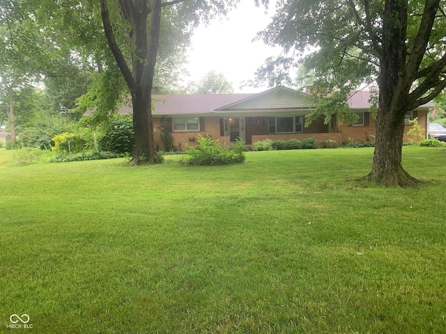 106 N 300 W, Greenfield, IN 46140 - photo 2