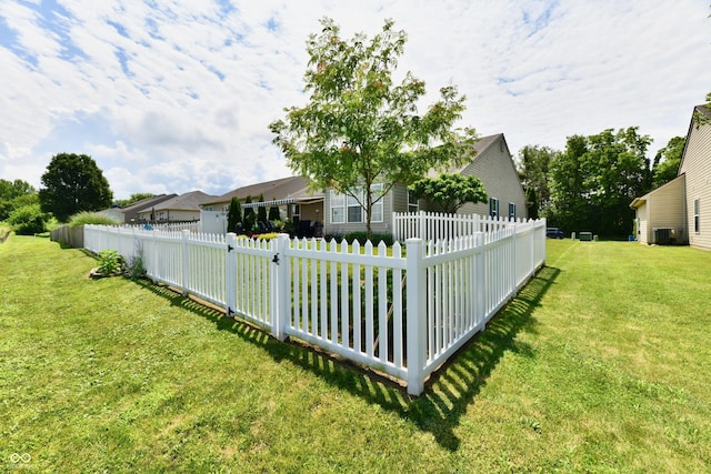 9022 Hosta Way, Camby, IN 46113 - view of fenced front yard