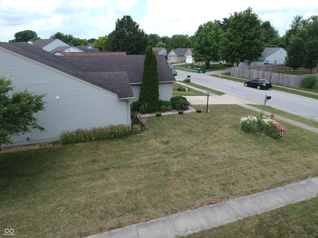 291 Lakemoore St, Brownsburg, IN 46112 - view of yard featuring a residential view