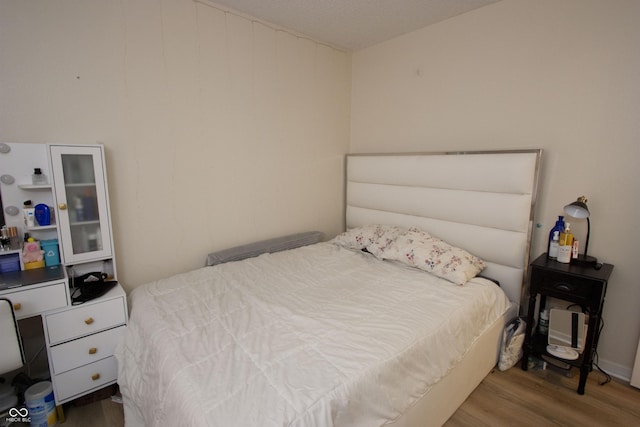 291 Lakemoore St, Brownsburg, IN 46112 - bedroom featuring wood finished floors