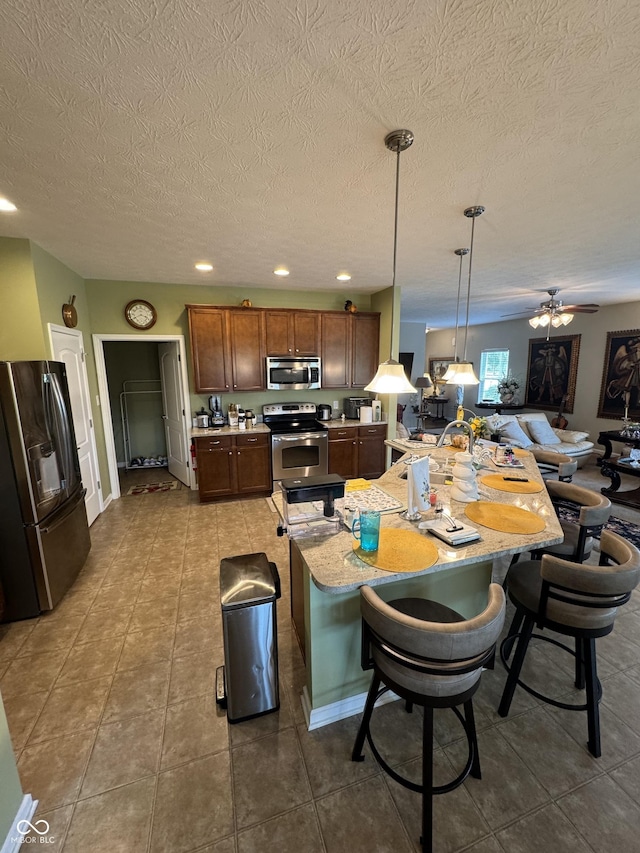 1688 Magnolia Dr, Greenwood, IN 46143 - photo 51