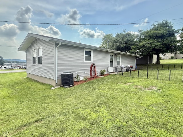 205 W Tanner St, Brownstown, IN 47220 - photo 7