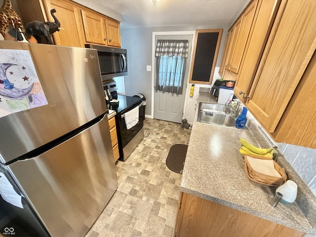 205 W Tanner St, Brownstown, IN 47220 - photo 11