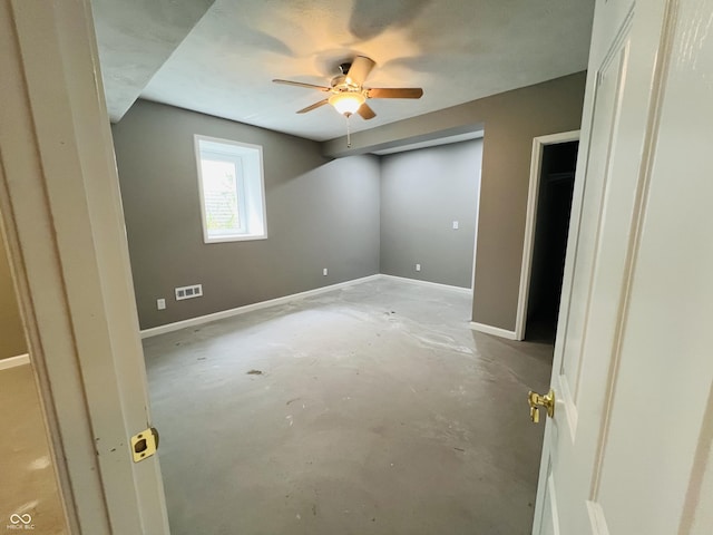 9987 Rainbow Falls Ln, Fishers, IN 46037 - photo 36