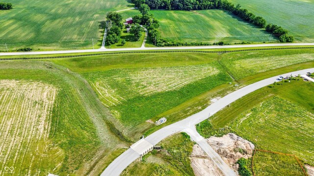 9410 Windy Hills Dr, Zionsville, IN 46077 - photo 2
