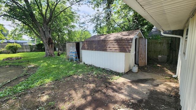 2807 Carla Ct, Indianapolis, IN 46219 - photo 27