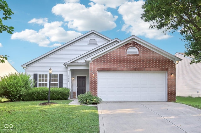 12604 Buck Run Dr, Noblesville, IN 46060 - photo 1