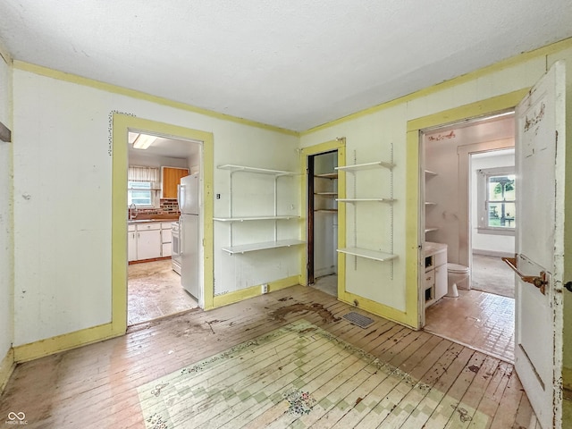 1550 Hoefgen St, Indianapolis, IN 46203 - photo 26