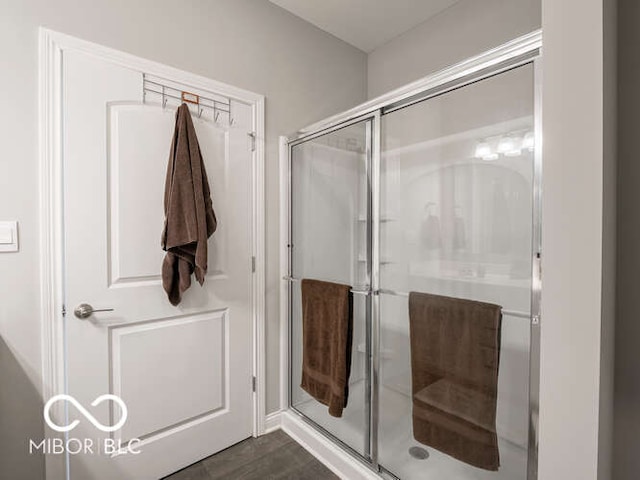8866 Twain Ln, Indianapolis, IN 46239 - full bathroom with a stall shower