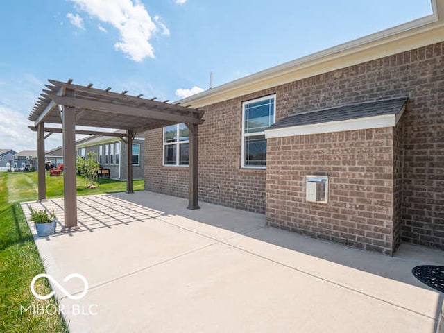 8866 Twain Ln, Indianapolis, IN 46239 - view of patio / terrace featuring a pergola