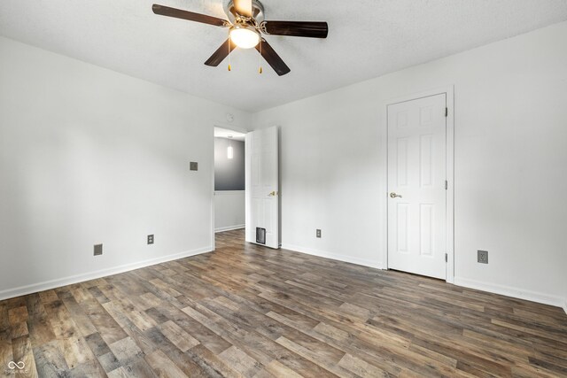 4223 Kestrel Ct, Indianapolis, IN 46254 - photo 23