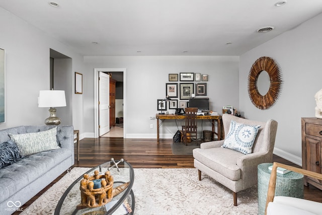 4455 Broadway St, Indianapolis, IN 46205 - living area featuring wood finished floors, an office area, and recessed lighting