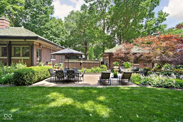 4455 Broadway St, Indianapolis, IN 46205 - view of yard with a patio area