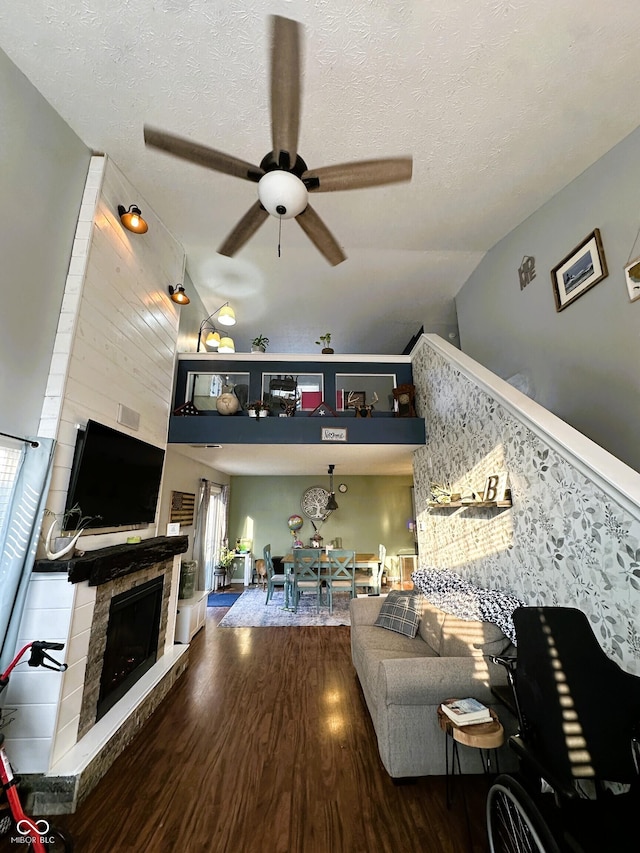 6588 Dunsdin Dr, Plainfield, IN 46168 - photo 11