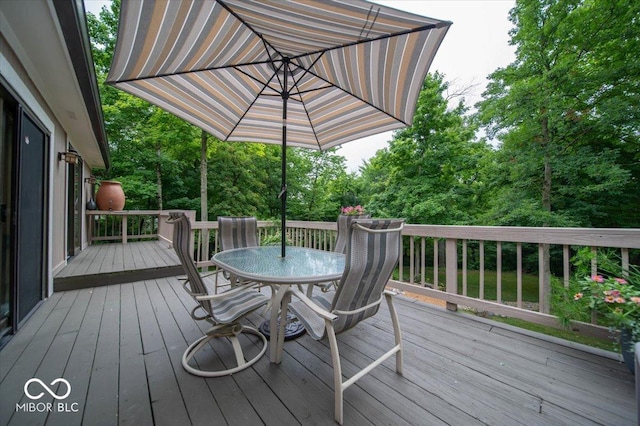 8550 Tidewater Ct, Indianapolis, IN 46236 - wooden terrace with outdoor dining area