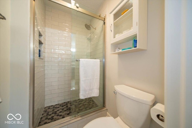 8550 Tidewater Ct, Indianapolis, IN 46236 - bathroom with a stall shower