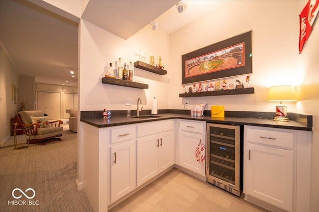 8550 Tidewater Ct, Indianapolis, IN 46236 - indoor wet bar featuring beverage cooler and light carpet