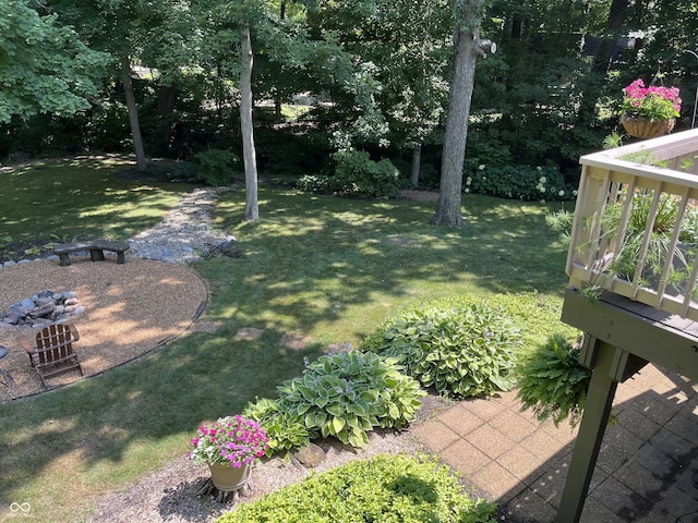 8550 Tidewater Ct, Indianapolis, IN 46236 - view of grassy yard