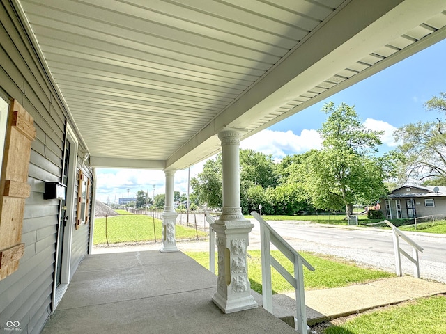 2009 Gent Ave, Indianapolis, IN 46202 - photo 4