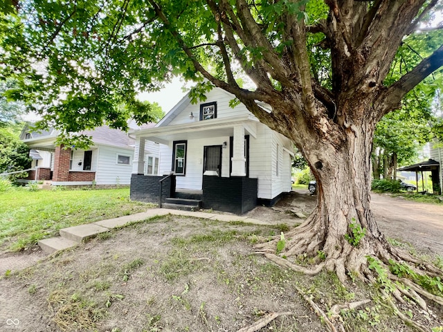405 N Bradley Ave, Indianapolis, IN 46201 - photo 2