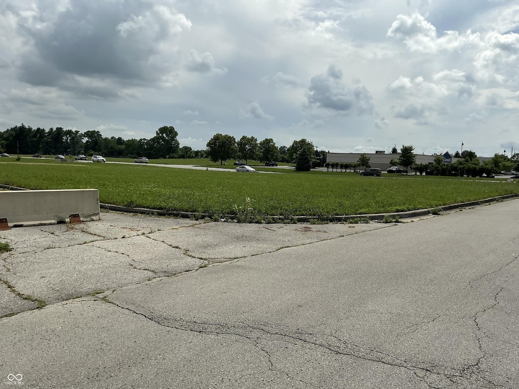 11135 Pendleton Pike, Indianapolis, IN 46236