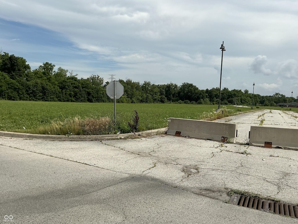 11135 Pendleton Pike, Indianapolis, IN 46236