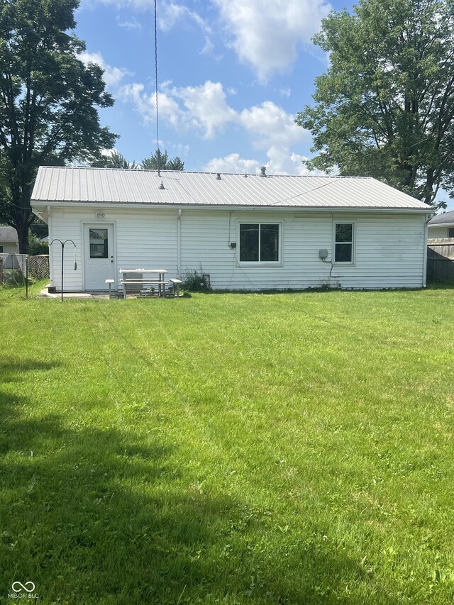 314 W Cox Dr, Fort Wayne, IN 46807 - photo 6