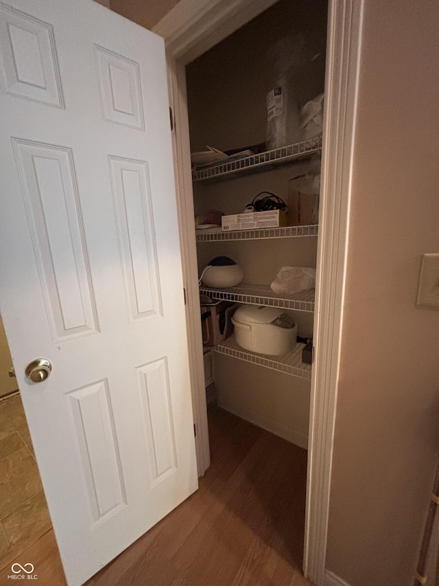 2929 Tuscarora Ln, Indianapolis, IN 46217 - view of closet