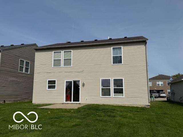 2230 Cedarmill Dr, Franklin, IN 46131 - back of house with a lawn