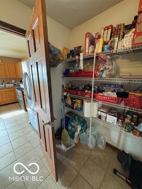 2230 Cedarmill Dr, Franklin, IN 46131 - view of pantry