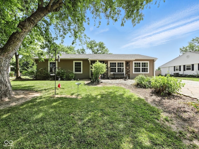 1039 Eastlawn Dr, Whiteland, IN 46184 - photo 1