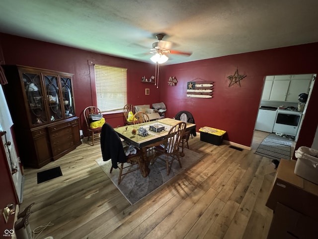 9721 S 100 E, Pendleton, IN 46064 - dining area with light wood-style floors and a ceiling fan