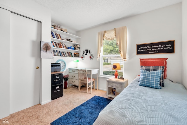 1912 Blue Pine Ln, Indianapolis, IN 46231 - bedroom featuring carpet flooring and a textured ceiling