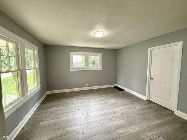 492 S Livingston Ave, Indianapolis, IN 46241 - photo 9