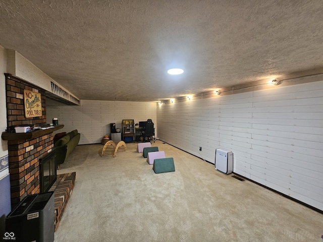 2239 Chevelle Ct, Anderson, IN 46012 - unfurnished living room with carpet and a textured ceiling