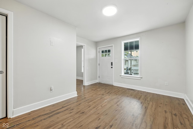 1151 S Randolph St, Indianapolis, IN 46203 - foyer entrance featuring wood finished floors and baseboards