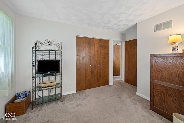 3620 Winter St, Lafayette, IN 47909 - carpeted bedroom featuring a closet and baseboards