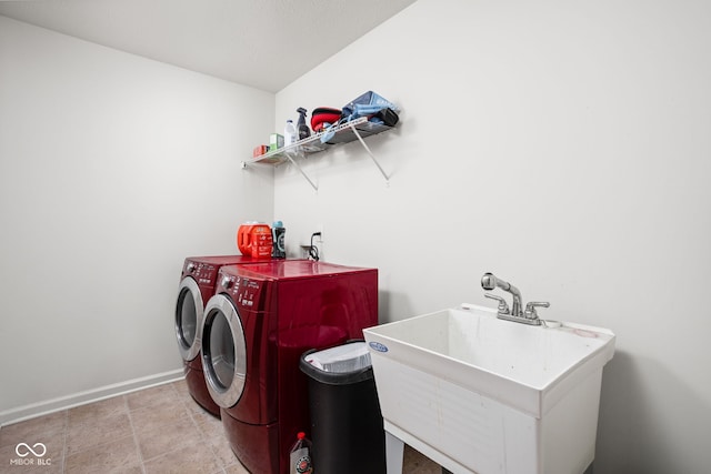 6176 Brighton Dr, Whitestown, IN 46075 - washroom featuring separate washer and dryer and baseboards