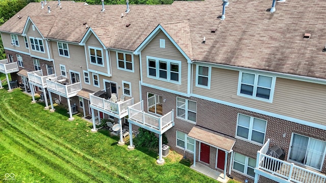 5674 Brownstone Dr, Indianapolis, IN 46220 - drone / aerial view