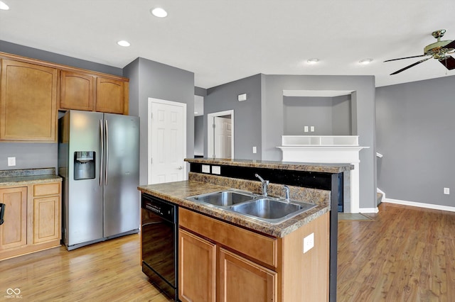 5674 Brownstone Dr, Indianapolis, IN 46220 - kitchen with stainless steel fridge with ice dispenser, dishwasher, light wood-style floors, ceiling fan, and recessed lighting