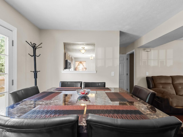 5626 Prince Woods Cir, Indianapolis, IN 46224 - view of dining space