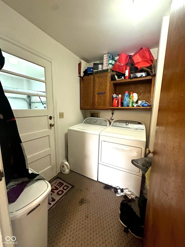 1000 Meadow Ln, Greencastle, IN 46135 - laundry area with cabinet space and separate washer and dryer