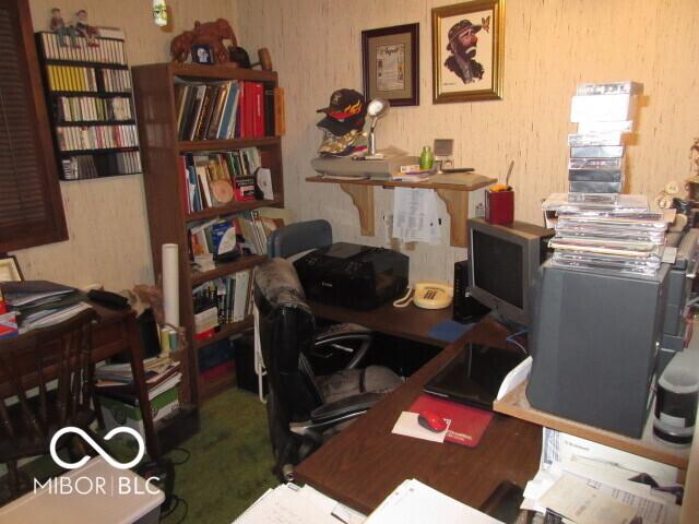 2610 Marywood Dr, Southport, IN 46227 - view of office area