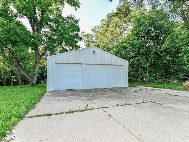 18378 Southeastern Pkwy, Fortville, IN 46040 - view of detached garage